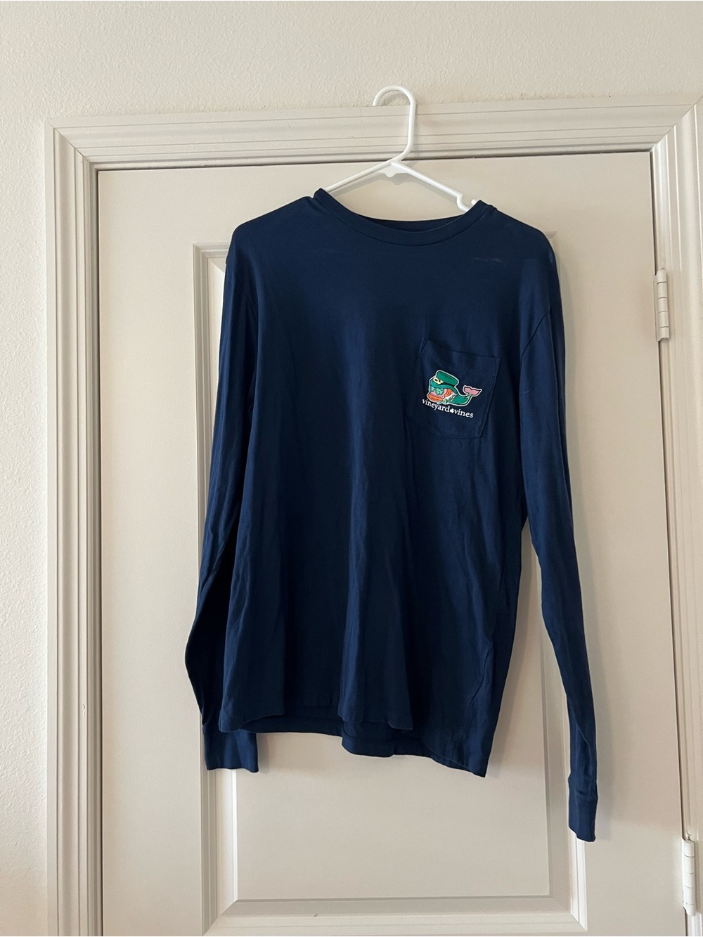 Vineyard Vines Women’s Long Sleeve St Patrick’s Day shirt